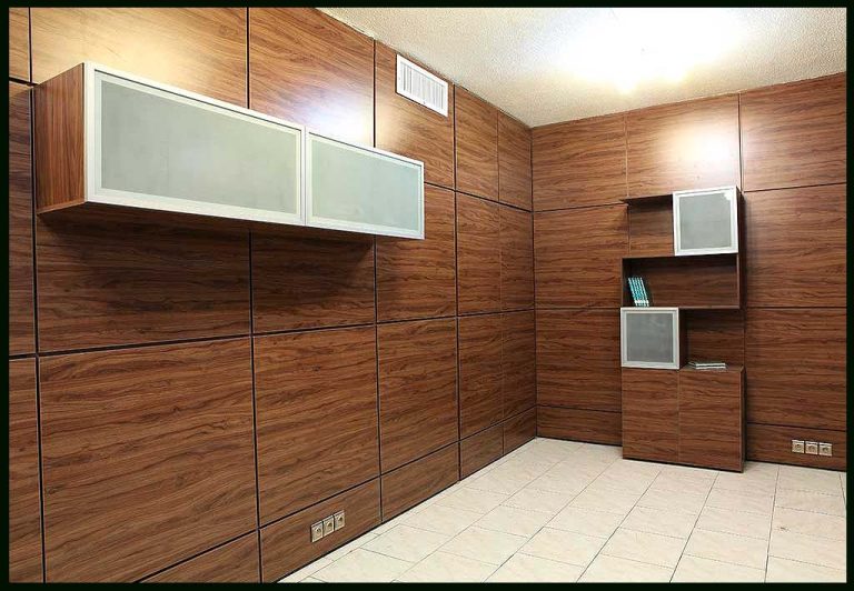 دیوارکوب اداری